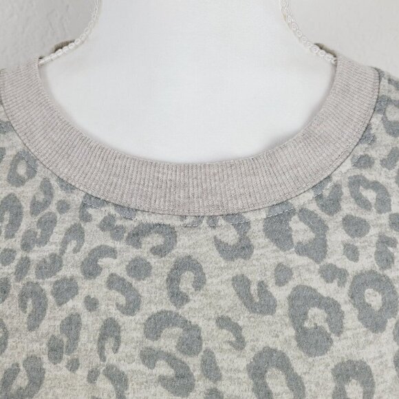 Splendid Sz Small Leopard Shirt Tan Gray Sweatshirt Look Casual Everyday Wear - Picture 4 of 6